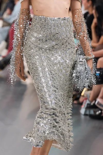 Look 103